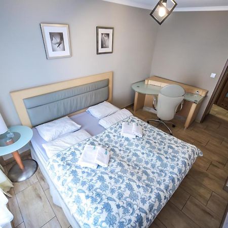 Aparthotel WADOWICE&Hostel GENERY Zewnętrze zdjęcie