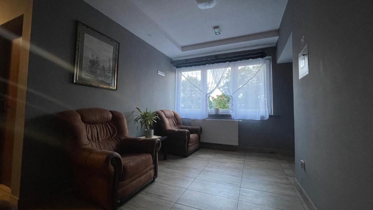 Aparthotel WADOWICE&Hostel GENERY Zewnętrze zdjęcie