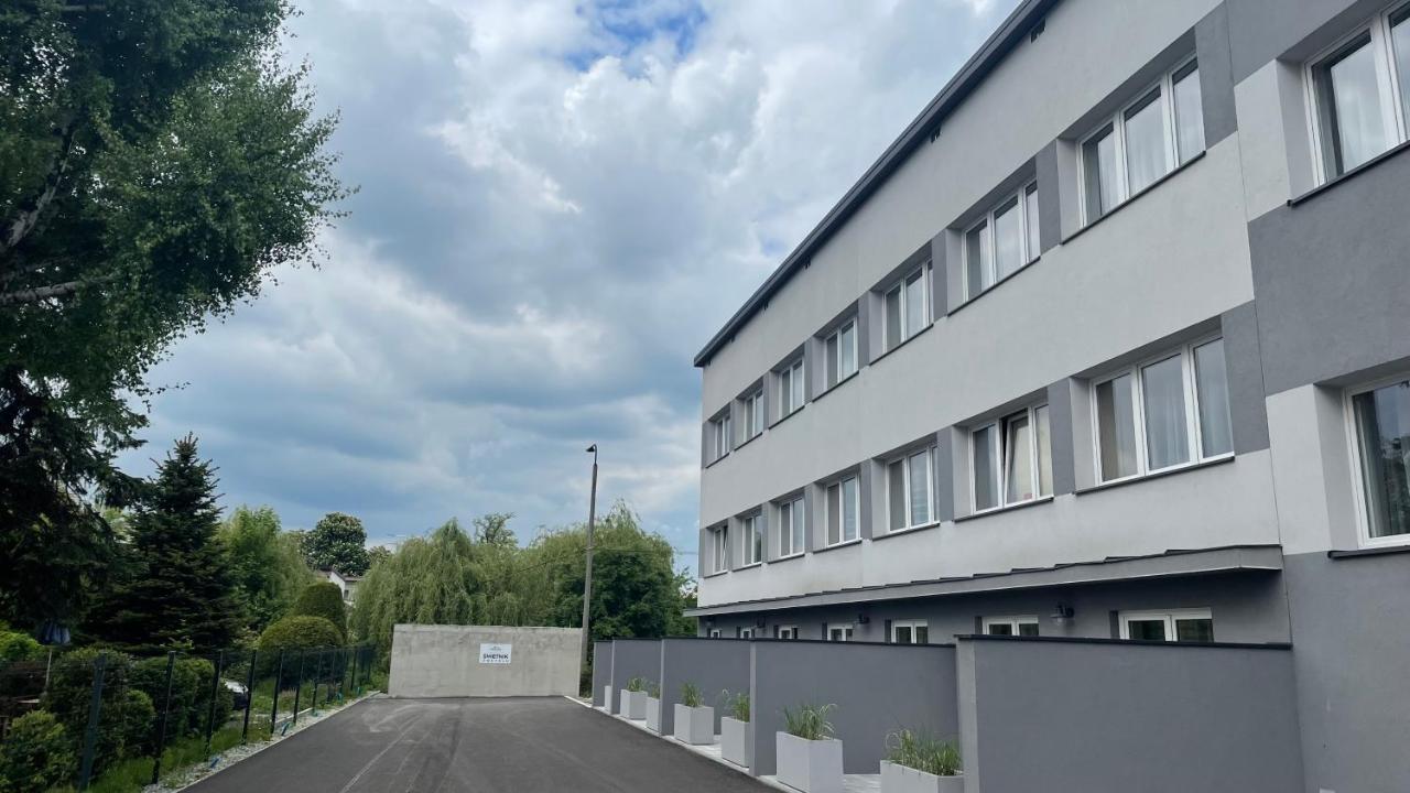 Aparthotel WADOWICE&Hostel GENERY Zewnętrze zdjęcie