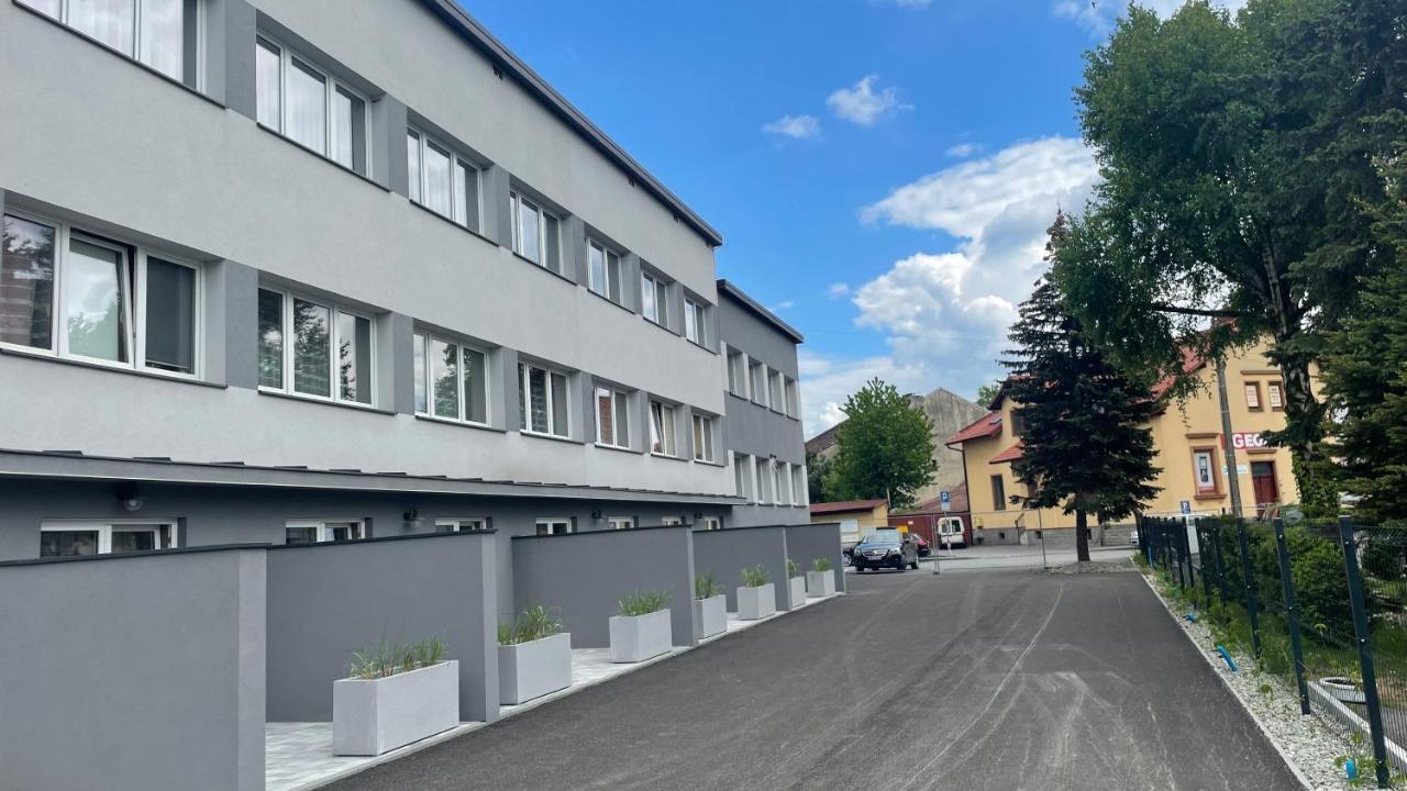 Aparthotel WADOWICE&Hostel GENERY Zewnętrze zdjęcie
