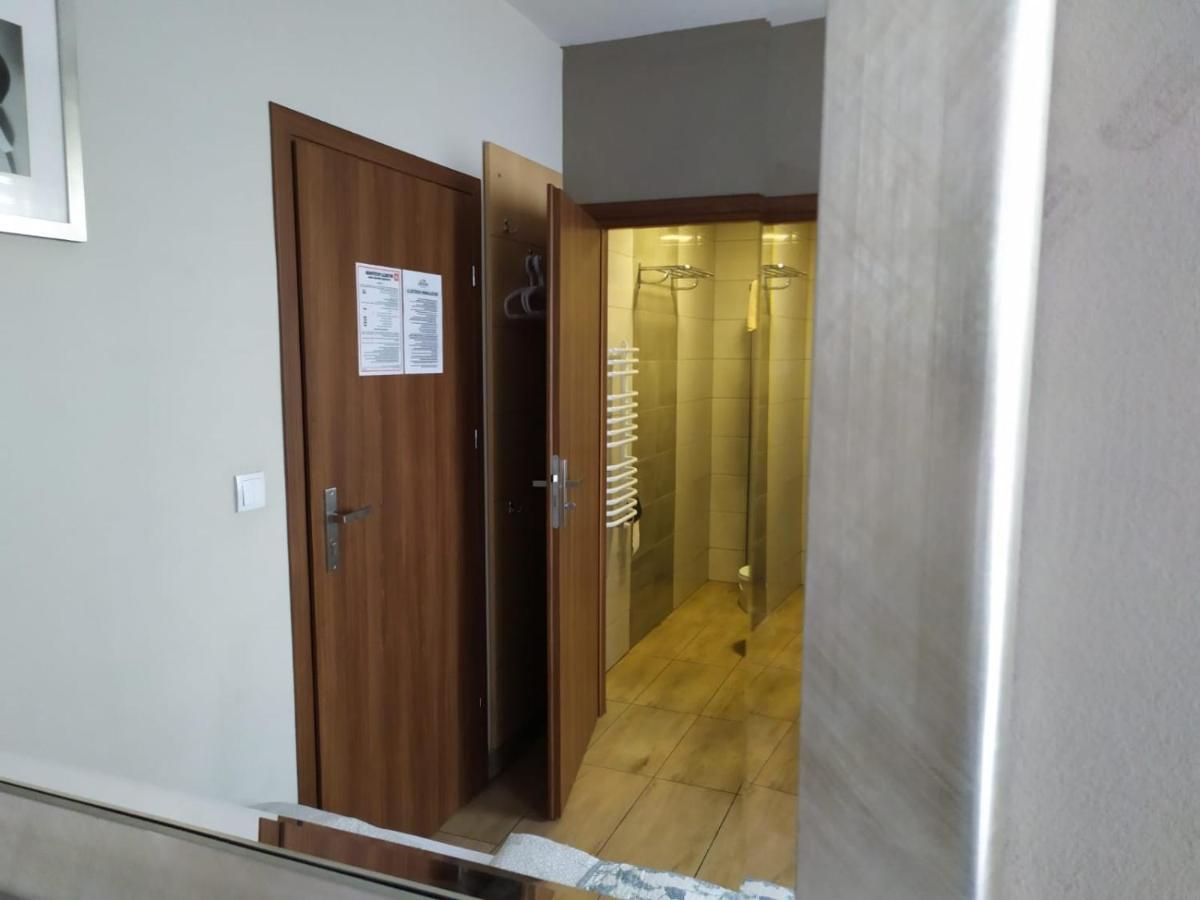 Aparthotel WADOWICE&Hostel GENERY Zewnętrze zdjęcie