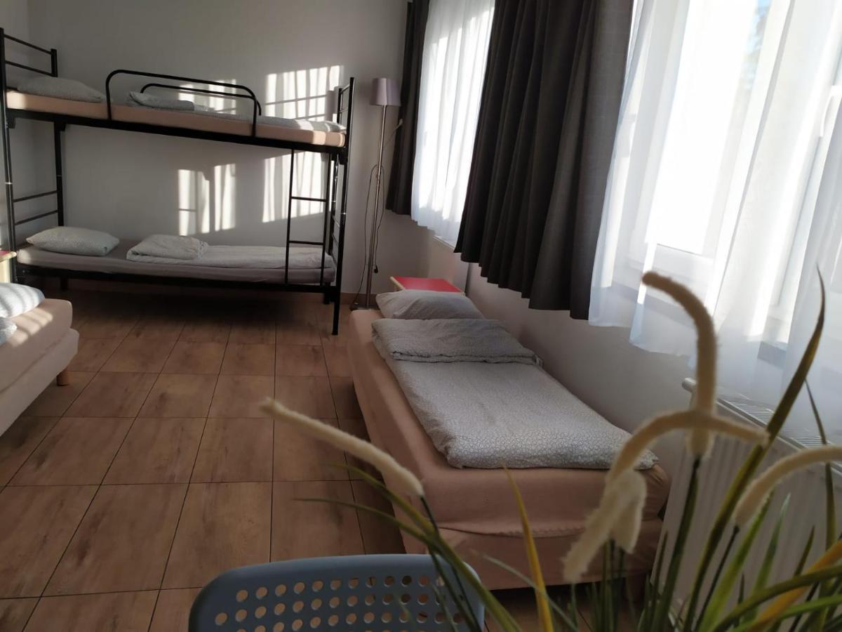Aparthotel WADOWICE&Hostel GENERY Zewnętrze zdjęcie