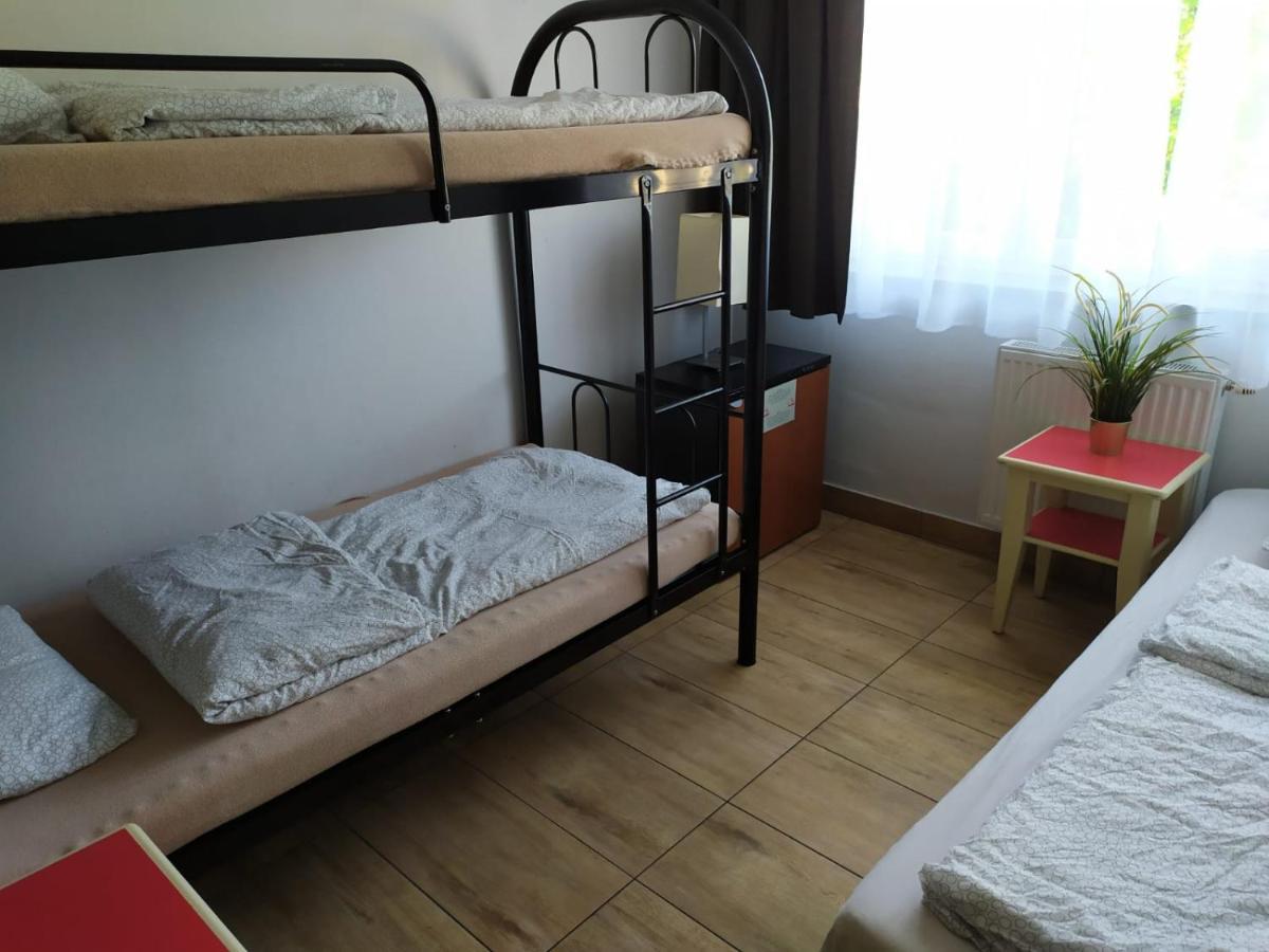Aparthotel WADOWICE&Hostel GENERY Zewnętrze zdjęcie