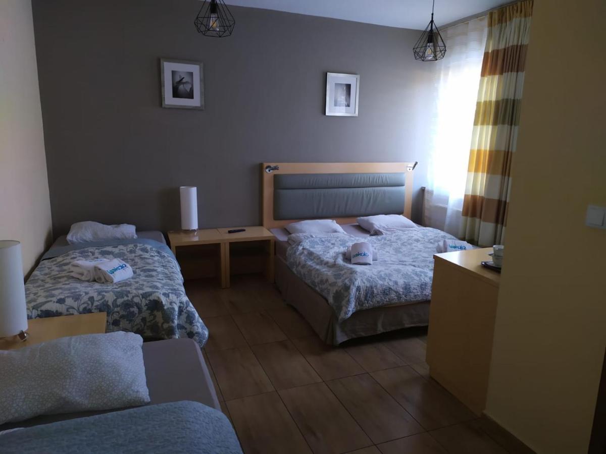 Aparthotel WADOWICE&Hostel GENERY Zewnętrze zdjęcie